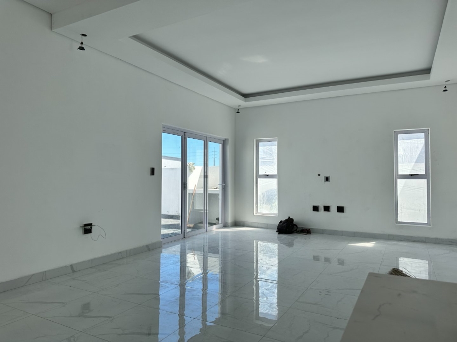 3 Bedroom Property for Sale in Sandown Western Cape